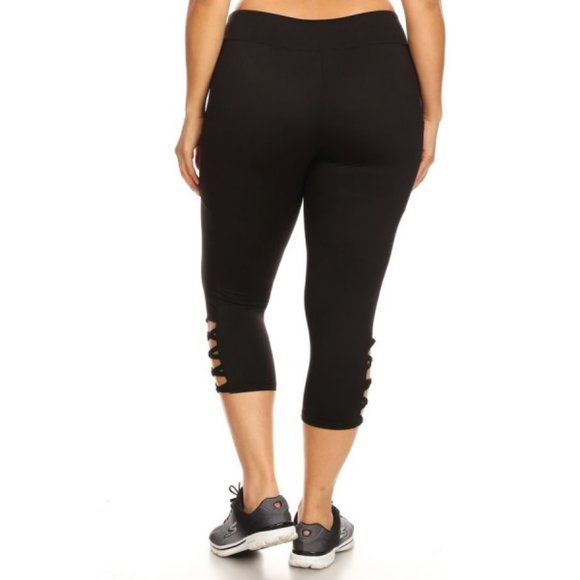1x-3x New plus size capri Leggings - Picture 4 of 5